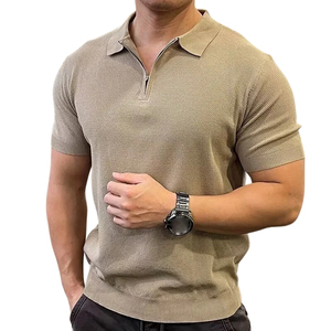 Polo homme personnalisé en maille de soie glacée, coupe ajustée, col zippé, manches courtes, demi-zip, mode de luxe estivale - Product Image 1