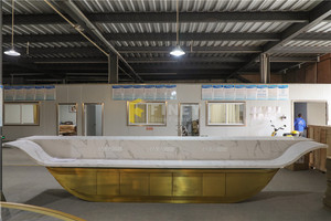 Quầy lễ tân hình chữ I bằng đá cẩm thạch trắng nhỏ, thiết kế hiện đại, sang trọng, dành cho khách sạn, văn phòng, hoặc salon làm đẹp. - Product Image 6