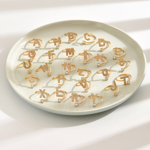 Prezzo all'ingrosso diamanti coltivati in laboratorio coppia matrimonio lettera vi amo oro placcato anelli di cristallo Set per coppia - Product Image 5