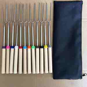Brochetas Telescópicas para Barbacoa de 31 Pulgadas, Acero Inoxidable y Madera, Extensibles, para Asar Malvaviscos, S'mores y Fogatas - Product Image 3