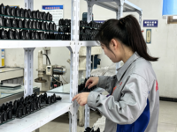 Scellant en silicone neutre imperméable et résistant aux intempéries Noir Transparent pour le calfeutrage de construction Haute qualité Marque YSD
