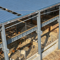 Hangar d'élevage en acier préfabriqué résistant au vent et à la corrosion, bâtiment agricole polyvalent pour poulets, moutons et bovins