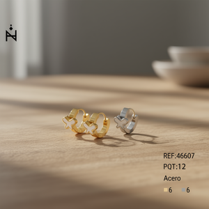 Pendientes de Aro con Diseño de Cruz en Oro y Plata, Acero Inoxidable de 6mm, Estilo Clásico Unisex - Product Image 3