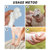 Pet Paw Cleaner Mousse Chien Patte Cleaner avec Brosse en Silicone Pet Chien Shampooing Urine Cleaner Mousse pour Patte
