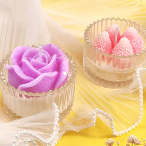 Nouvelle conception, vente en gros, bougie parfumée artisanale en forme de rose personnalisée avec fleur - Product Image 3