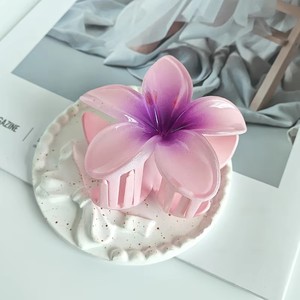 Nuove fermagli per capelli a forma di fiore di Plumeria da 8 cm per donne e ragazze, forcine coreane a forma di fiore a uovo, fermagli hawaiani per matrimoni e feste, <span class=keywords><strong>accessori</strong></span> per capelli. - Product Image 3