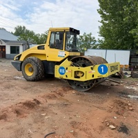 Compacteur vibrant à tambour unique BOMAG BW219DH-4 d'occasion, peinture d'origine, 19 tonnes, pour la construction routière