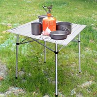 Table pliante compacte d'extérieur, table de camping robuste en aluminium avec boucle pour le camping