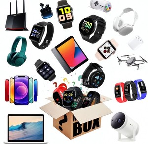 Lucky Mystery Box Sorpresa Cajas misteriosas 100% Sorprendentes buenas críticas sobre misteriosos dispositivos electrónicos 4G 5G LED - Product Image 1