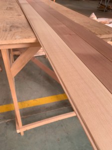 Hot Bán Rắn Gỗ Nội Thất Bên Ngoài Xây Dựng Nhà Tường Trang Trí Ốp 100% Thân Thiện Với Môi Màu Đỏ Tuyết Tùng Thời Tiết - Product Image 6