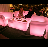 Verhuur van plastic, oplichtende, verlichte LED-tafel- en bankstel, barmeubilair, LED-meubilair voor woonkamer, evenementen en feesten