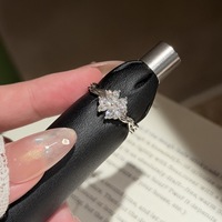 CZCITY Bague ajustable en argent sterling S925 personnalisée avec un cœur porte-bonheur et un trèfle à quatre feuilles pour femmes, cadeau d'anniversaire, bijoux fins