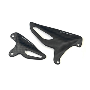 V4 Motorcycle Foot Pedal Heel Guard Carbon Fiber Pedals Accessories for Ducati Panigale V4/<strong>S</strong>/<strong>R</strong> 2018-2024 - Product Image 3