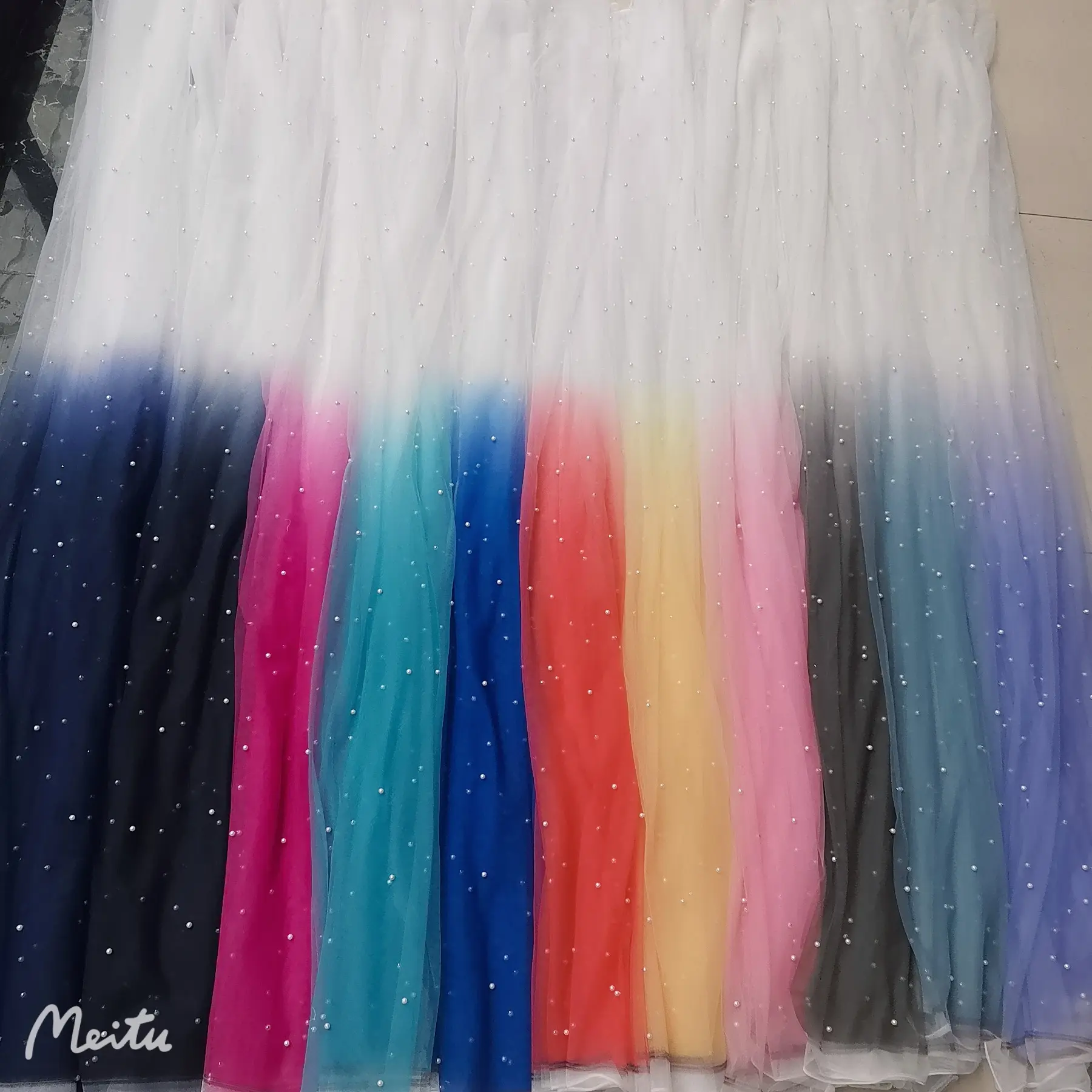 Abito da sera alla moda tessuto in rete di perline di poliammide 80cm tessuto di Tulle di perle di colore sfumato su un lato