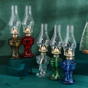 <span class=keywords><strong>Lampe</strong></span> <span class=keywords><strong>à</strong></span> <span class=keywords><strong>huile</strong></span> au kérosène en résine vintage faite <span class=keywords><strong>à</strong></span> la main, grande lanterne classique en relief, décoration intérieure, fêtes de mariage, intérieur, 1 couleur - Product Image 4