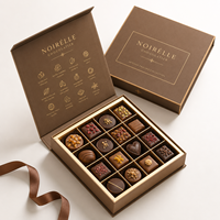 Emballage cadeau de luxe pour truffes, écologique, avec logo personnalisé, en forme de livre, en papier rigide, fermeture magnétique, boîte à chocolat avec plateau en plastique