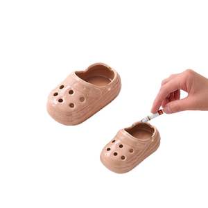 ที่เขี่ยบุหรี่เซรามิกทันสมัยทันสมัยสำหรับบ้านและสำนักงานที่มีชื่อเสียงอินเทอร์เน็ตห้องนั่งเล่นโต๊ะเซรามิกกันแมลงวันน่ารักที่วางซิการ์ - Product Image 5