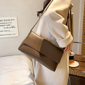 Hot Sell Customizable Wholesale PU Crossbody Bag Adjustable Strap <strong>Fashion</strong> Daily Shoulder Bag - Product Image 4