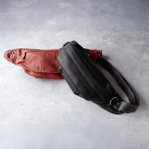 Bolso Bandolera de Cuero Genuino Hecho a Mano para Hombre con Detalle de Doble Costura - Product Image 5