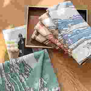 Écharpe longue élégante en polyester imprimé pour femme, automne/hiver 2024, chaude et résistante au froid, écharpes épaisses YHK0039 - Product Image 5