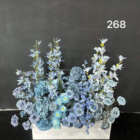 Arche de fleurs artificielles uniques de 80 cm, bleu poussière, toucher réel, rangées de fleurs blanches, chemin de fleurs pour allée, fleurs bleues