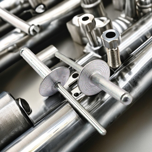 Grandi flangia <span class=keywords><strong>auto</strong></span>-tappatura chiusura estremità aperta chiodi Pop rivetti nucleo rivetti tirando in acciaio ottone in alluminio cieco rivetto decorativo - Product Image 3