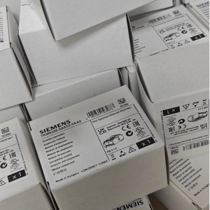 Módulo Ethernet Conmutado Siemens 7KM9300-0AE02-0AA0, Automatización Industrial, Fabricado en Hungría - Product Image 3