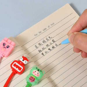 Stylo Gel Squishy Mignon Dessin Animé en Silicone Souple Anti-Stress 0,5 mm Kawaii Fournitures Scolaires Étudiant Cadeau en Gros - Product Image 3