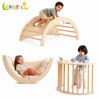 Arche d'escalade en bois moderne en forme de U pour enfants, balançoire et table convertibles pour salle de jeux, chambre à coucher, utilisation Montessori