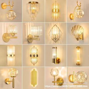 Applique murale en cristal de luxe nordique post-moderne pour salon fond escalier allée couloir chambre chevet Source de lumière LED - Product Image 1