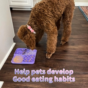 Tapis de léchage et gamelle puzzle 2-en-1 premium pour chien, en silicone de qualité alimentaire, carré, couleur personnalisable, pour usage intérieur - Product Image 3