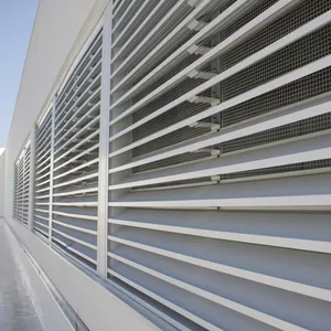 Louver Aluminium Tahan Hujan Eksterior Kalkulasi Aliran Udara Louver Aluminium