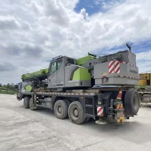 Grue mobile hydraulique Zoomlion de 35 tonnes, montée sur camion, avec bras télescopique, pompe hydraulique, boîte de vitesses, moteur et roulement, directement de l'usine chinoise - Product Image 6