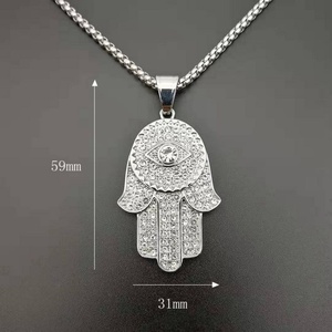 Pendentif personnalisé de haute qualité plaqué or, main de Fatima - Product Image 3