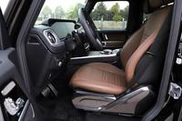 Revêtements de panneaux latéraux de siège en fibre de carbone sèche de haute qualité pour Mercedes Benz W463 W464 G550 G63 AMG 2019+
