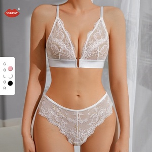 フレンチスタイルプラスサイズのレーストリムシースルーランジェリーセットT字型フロントクロージャースチールフリーブラとひもブラ & ブリーフセット - Product Image 1