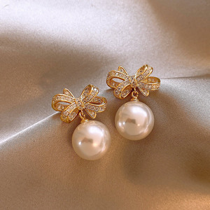 Pendientes <span class=keywords><strong>de</strong></span> Perlas <span class=keywords><strong>de</strong></span> Lujo <span class=keywords><strong>de</strong></span> Alta Gama, Versátiles y Elegantes, con Diseño <span class=keywords><strong>de</strong></span> Nudo <span class=keywords><strong>de</strong></span> <span class=keywords><strong>Mariposa</strong></span>, Exquisitos, <span class=keywords><strong>de</strong></span> Moda en Internet - Product Image 5