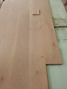Parquet intérieur en bois de chêne européen Parquet droit d'ingénierie Parquet en bois dur multicouche blanc brossé pour la décoration de la <span class=keywords><strong>maison</strong></span> - Product Image 4