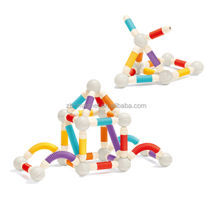 Set di Cubi Magnetici per Costruzioni, Blocchi Magnetici Magici per Bambini che Incoraggiano la Creatività e l'Immaginazione nel Loro Mondo - Product Image 3