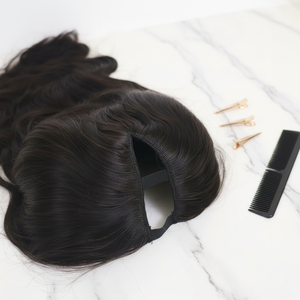 ผมบราซิลแบบ Afro Kinky Curl ทรง <span class=keywords><strong>U</strong></span> Part ความหนาแน่น 250% ผมเวอร์จินคิวติเคิลเต็มเส้น โคนผมสีเข้ม  ฐานลูกไม้โปร่งใส สำหรับทำสีบาเลยาจ วิกผมยาว - Product Image 3