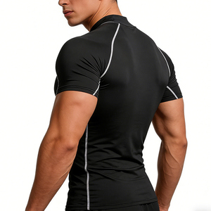 Camiseta Deportiva Ajustada para Hombre, Transpirable, de Secado Rápido, con Cuello Alto y Mangas Cortas, Ideal para Entrenamiento - Product Image 3