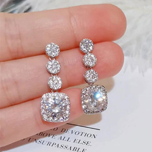 Orecchini Pendenti in Cristallo Geometrici Quadrati per Donne, Eleganti Accessori Moda per Feste - Product Image 1