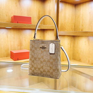 Sac à main élégant pour femme, style export. Sac seau en PU de haute qualité. Convient à un usage quotidien.746 - Product Image 4