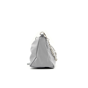 YIEYIE Fashion Grey Wrinkle Tote Bag Zipper Closure <b>Metal</b> Chain Strap for Trendy Style Original Brand Retail Ready Wholesale - Product Image 3