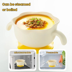 Bol d'alimentation en silicone pour enfants avec ventouse, anti-déversement, design nuage et œuf, avec poignées pour l'autonomie de l'enfant - Product Image 2