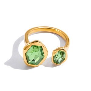 Anillo Geométrico de Circonita Verde con Engaste de Bisel, Joyería para Uso Diario de Mujer - Product Image 5
