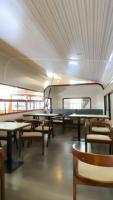 Bus alimentaire sur mesure à deux étages avec cuisine complète, remorques de traiteur haut de gamme à double étage pour festivals culinaires en plein air