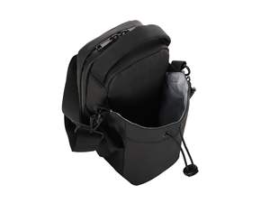 Sac à dos de sport magnétique en polyester et PU imperméable avec grande capacité pour bouteille d'eau - Product Image 5