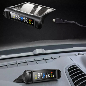 Năng lượng mặt trời có thể sạc lại <span class=keywords><strong>Tire</strong></span> <span class=keywords><strong>Pressure</strong></span> Monitor C240 đen thông minh <span class=keywords><strong>Tire</strong></span> màn hình an toàn với cảm biến bên ngoài - Product Image 4