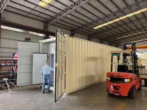 غرفة تبريد متنقلة تعمل بالطاقة الشمسية بحاويات 20 و40 قدمًا لحفظ الأسماك واللحوم والخضروات - Product Image 6